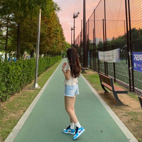 조던 1 로우 다크 파우더 블루 553560-144 photo review