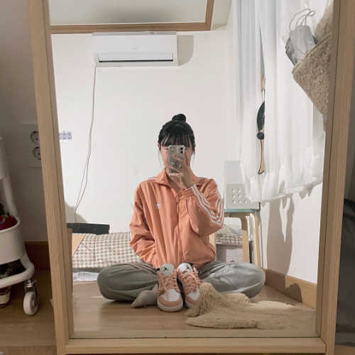 조던 1 로우 라이트 아크틱 핑크 553560-800 photo review