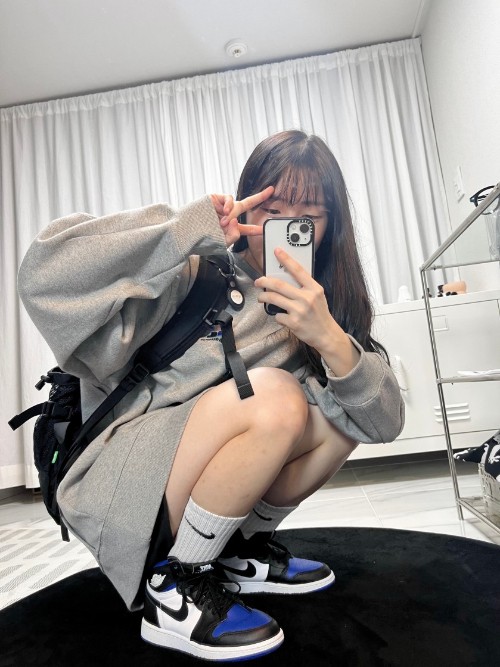 조던 1 레트로 하이 OG 로얄토 575441-041 photo review