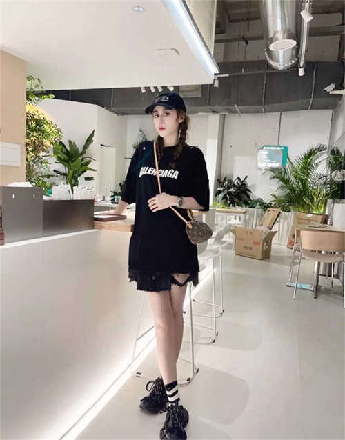 발렌시아가 3XL 뮬 블랙 742682W3XL11010 photo review