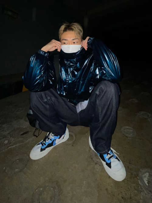 나이키 x 사카이 블레이저 미드 화이트 블랙 레전드 블루 BV0072-001 photo review