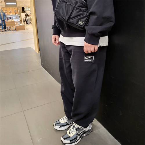 나이키 줌 보메로 5 다크 그레이 블랙 화이트 CI1694-001 photo review