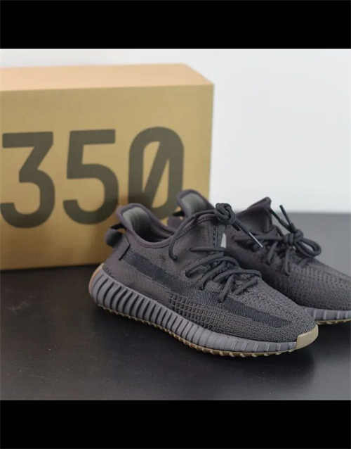 아디다스 이지 부스트 350 V2 신더 FY2903 photo review