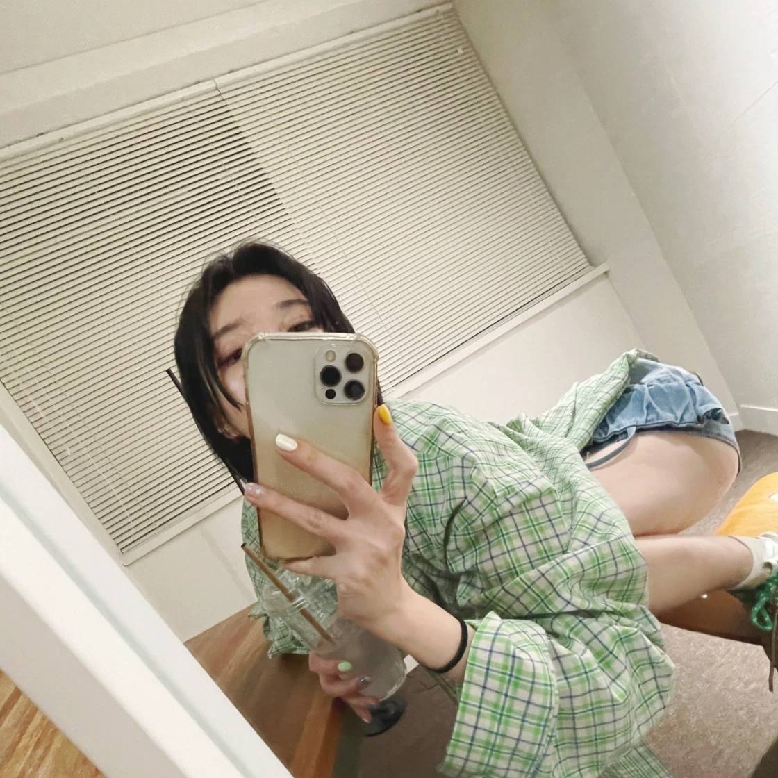 뉴발란스 x 미우 미우 530 스웨이드 메쉬 스니커즈  5E165E-Z5O-F0379-F-D005 photo review